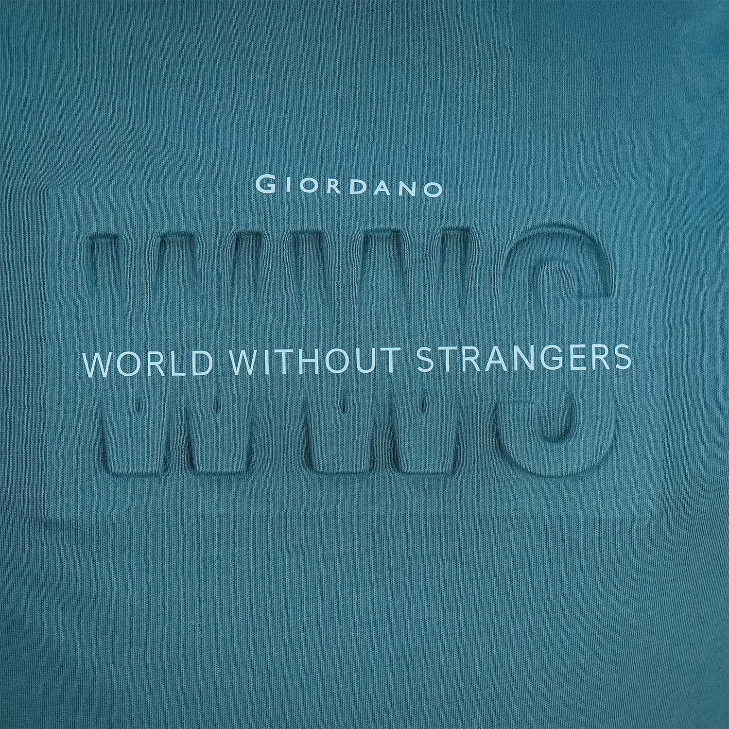 تي شيرت رجالي مطبوع عليه عبارة "عالم بلا غرباء" - قصة ضيقة، رقبة دائرية، قطن