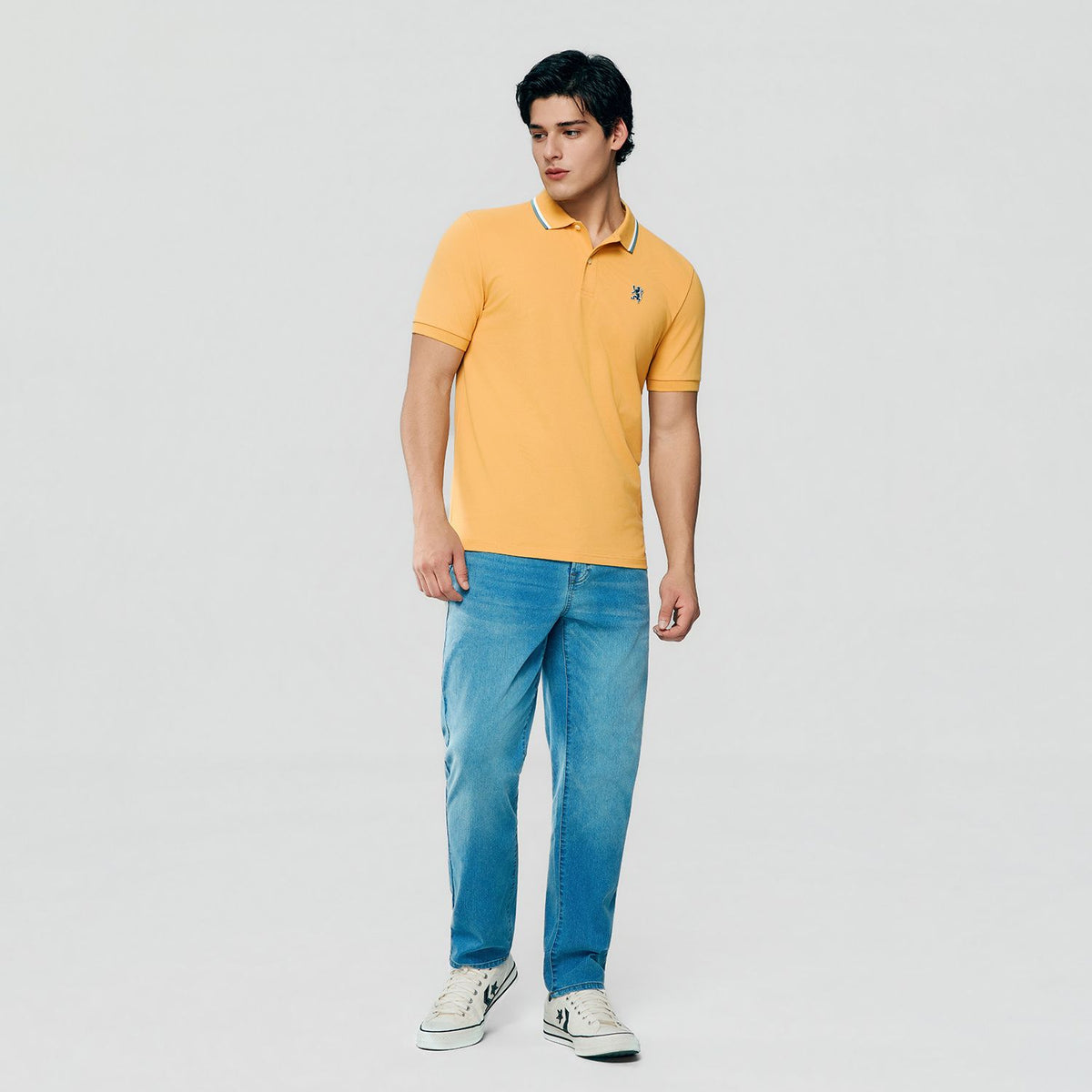 Men Slim Fit Cotton Lycra Pique Flat Knit Collar Embroidered Solid Polo